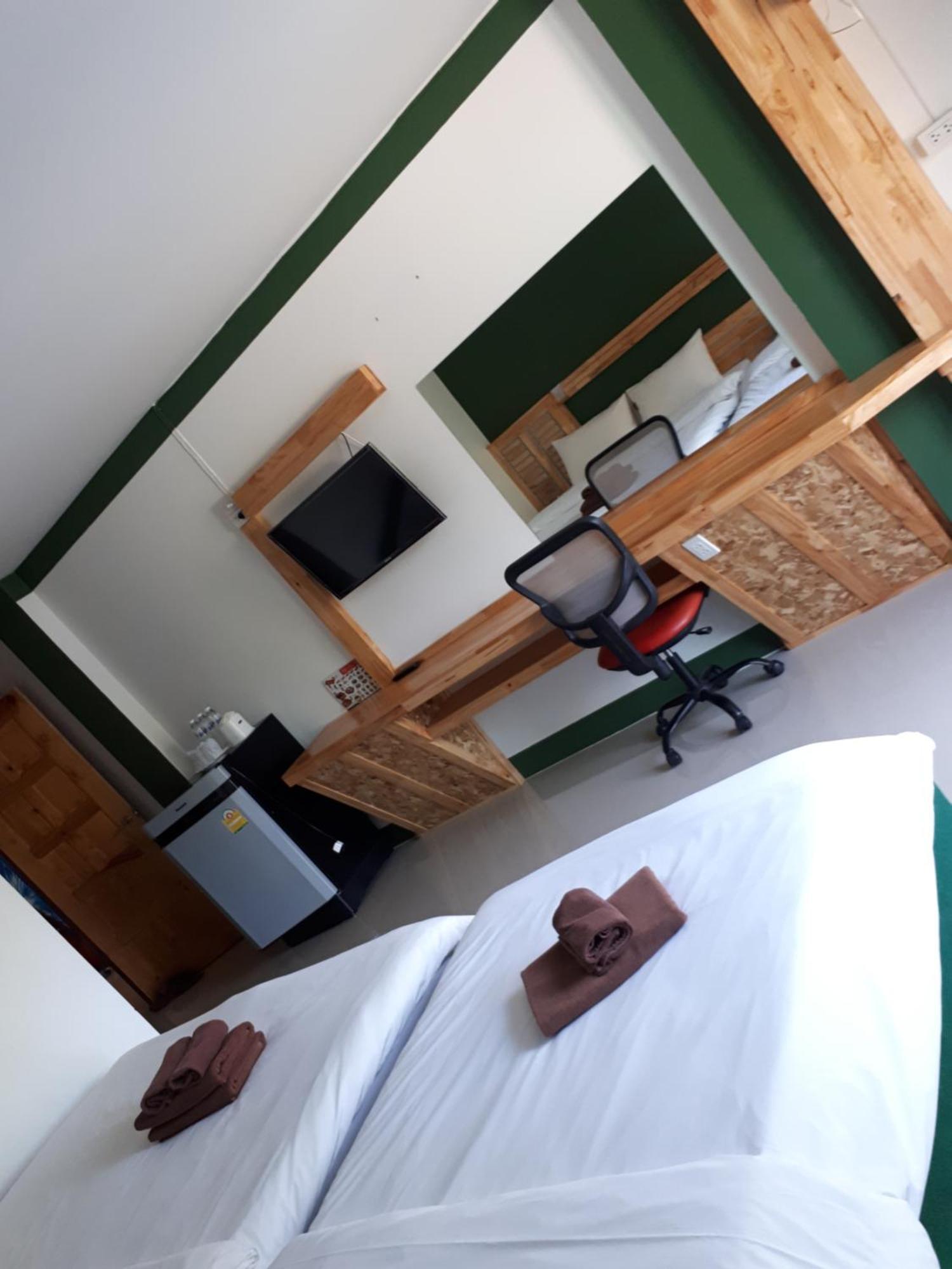 Jumpa Resort Hotel Phitsanulok Esterno foto